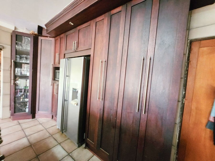 4 Bedroom Property for Sale in Stilfontein Ext 4 North West